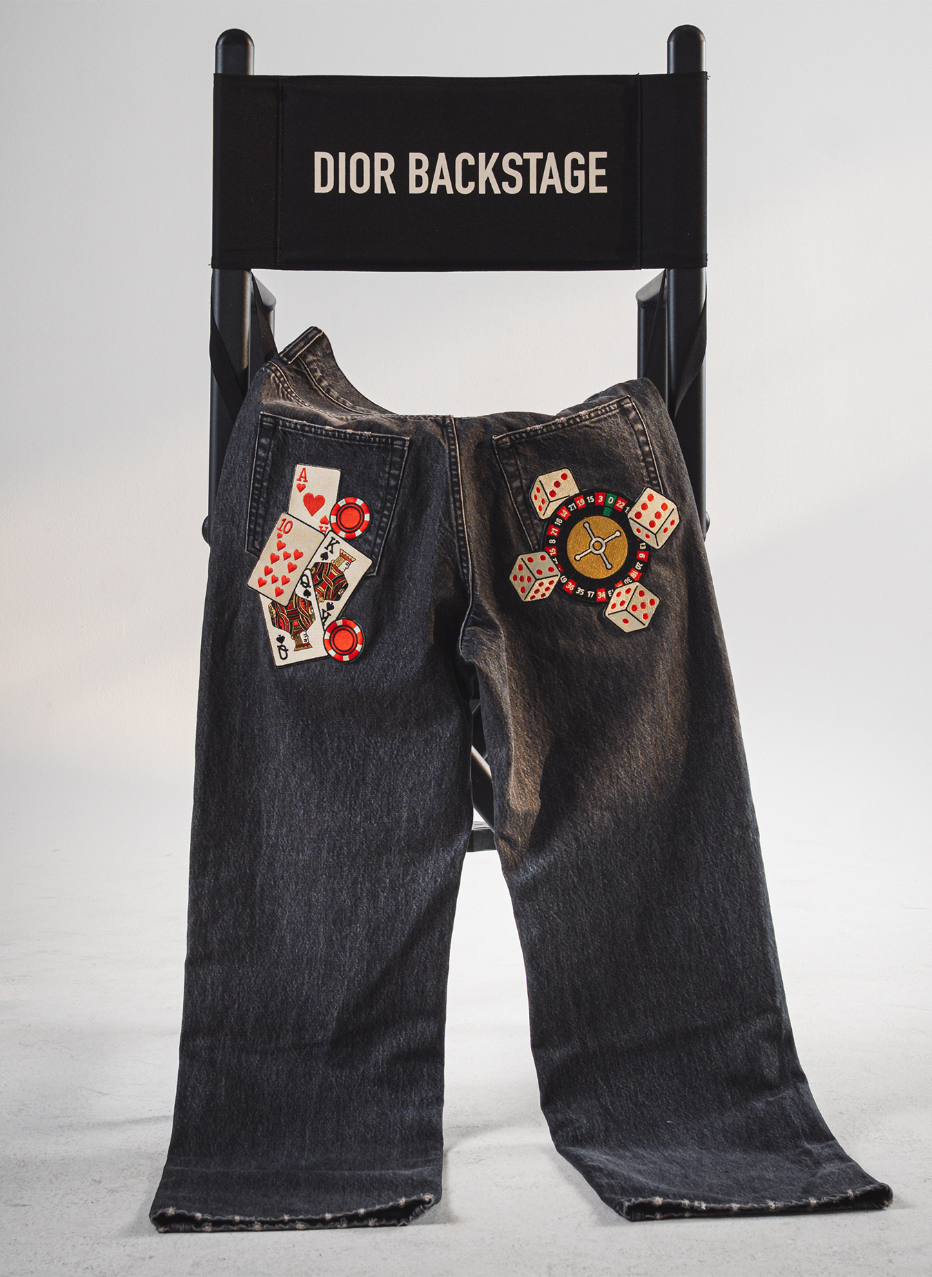 MNVS/02 - 'Casino' Faded Jeans